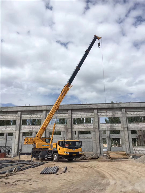 庄浪县吊装作业前会做设备检查吗？安全保障措施有哪些？